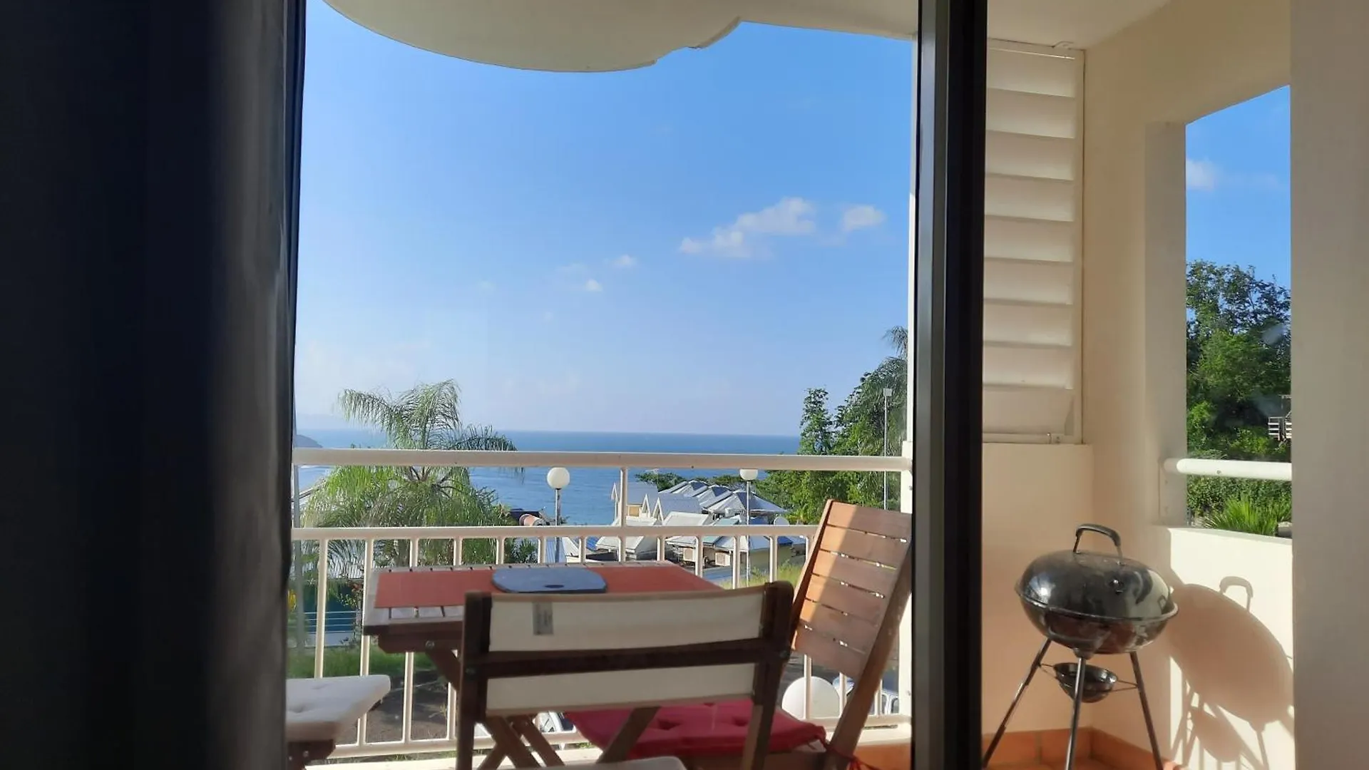 Apartment Ti Punch Studio Vue Sur Mer Avec Piscine La Trinite
